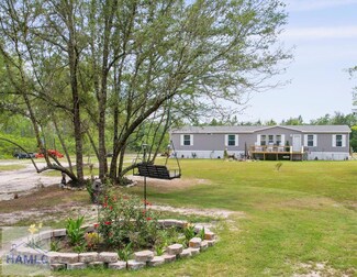 591 Simmons Place Dr SE, Ludowici, GA 31316