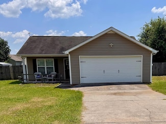 212 Elbert St, Chatsworth, GA 30705
