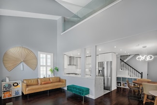 116 Abbie Ct Unit A2, West New York, NJ 07093