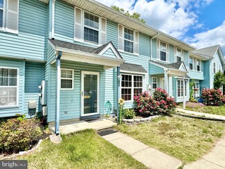 51 Grant Ln, Berlin, NJ 08009
