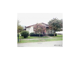 411 5th St, Lowell, OH 45744