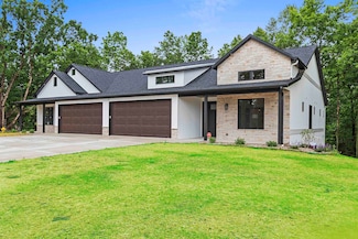 207 Deer Shed Trail Unit 19, Green Bay, WI 54302