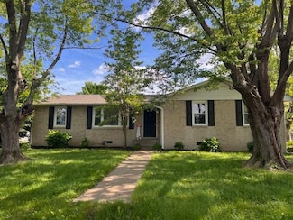 302 Peebles Ave, Franklin, KY 42134