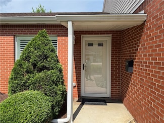 1523 Timothy Dr Unit 59, Latrobe, PA 15650