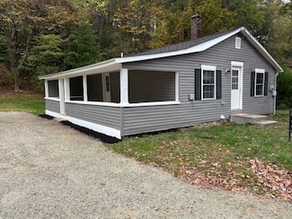 91 Sullivan St, Keene, NH 03431