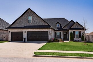 877 Via Firenze Ave, Springdale, AR 72762