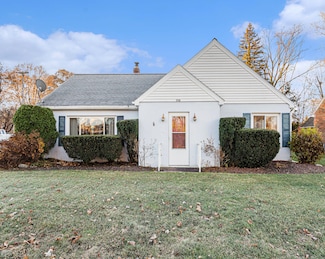 1701 W Washington Ave, Jackson, MI 49203