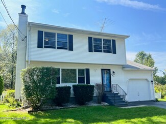 445 Northline Rd, Ballston Spa, NY 12020