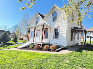 317 Fillmore St W, Preston, MN 55965