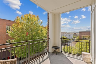 42 Schenck Pkwy Unit 211, Asheville, NC 28803