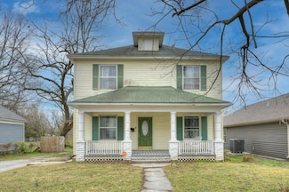2628 E 8th St, Joplin, MO 64801