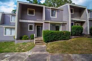 2001 Reservoir Rd Unit 15, Little Rock, AR 72227