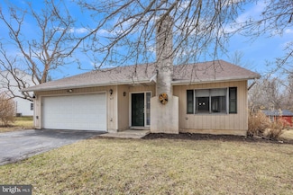402 Banyon Ln, Downingtown, PA 19335