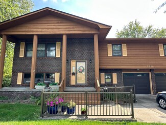 718 Kleewood Dr, Fulton, MO 65251