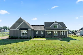 205 Burrow Dr, Piperton, TN 38017