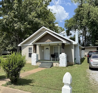 418 Riverview Dr, Shelbyville, TN 37160