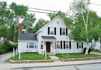 13 Sawyer St, Wareham, MA 02571