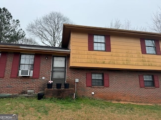 5790 Twain Dr, Ellenwood, GA 30294