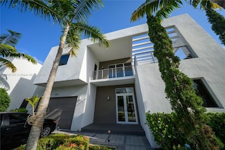 10126 NW 76th Terrace, Doral, FL 33178