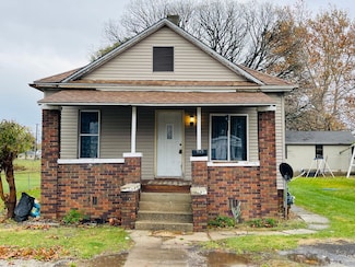 905 N Jackson St, Streator, IL 61364
