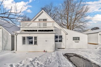6 Fassett Ave, Akron, NY 14001