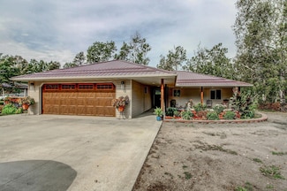 851 E Blueberry River Dr, Menahga, MN 56464