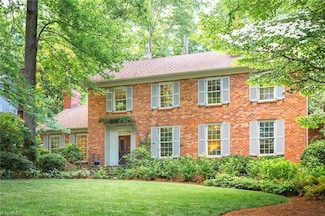3016 Lake Forest Dr, Greensboro, NC 27408