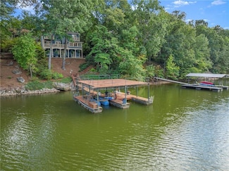 9930 Misty Cove Ln, Gainesville, GA 30506