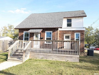 212 S 5th Ave, Morton, IL 61550