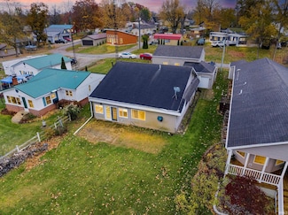 885 W 590 S, Wolcottville, IN 46795