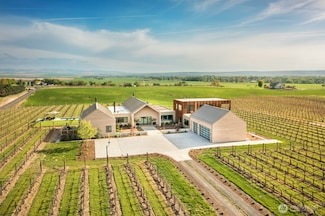 1721 J B George Rd, Walla Walla, WA 99362