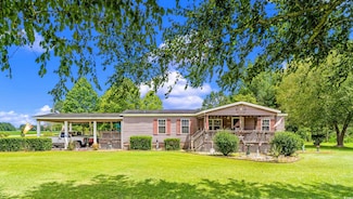7512 S Carolina 66, Loris, SC 29569
