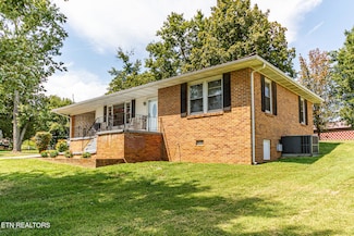 1928 Princeton Rd, Maryville, TN 37801