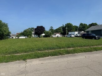 2220 Lincoln St, Anderson, IN 46016