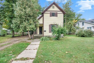 435 W Allegan St, Otsego, MI 49078