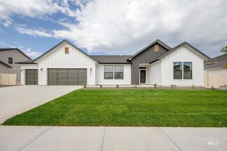 5511 W Yarnell St, Eagle, ID 83616