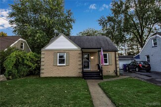 8209 Frontier Ave, Niagara Falls, NY 14304