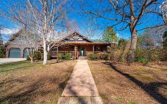3333 Rooster Ln, Hiawassee, GA 30546