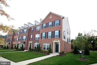 2482 Baldwin Crescent NE, Washington, DC 20018