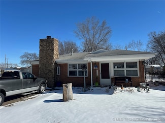 260 N Sunnyside Rd, Haysville, KS 67060