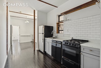 163 Montrose Ave Unit 3-R, Brooklyn, NY 11206