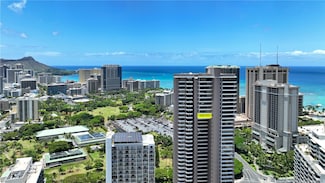 1910 Ala Moana Blvd Unit 32E, Honolulu, HI 96815