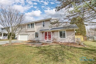 728 Champagne Ave, Bowling Green, OH 43402