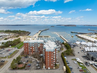 148 Breakwater Dr Unit 809, South Portland, ME 04106