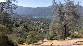 13044 Kanaka Dr, Jamestown, CA 95327