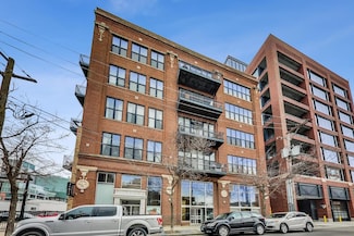 215 N Aberdeen St Unit 210B, Chicago, IL 60607