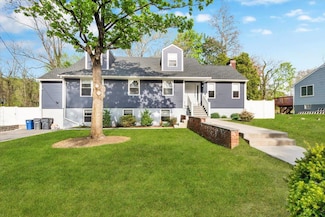 176 Edgepark Rd, White Plains, NY 10603