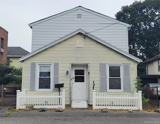 431 4th St, Mamaroneck, NY 10543