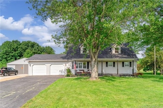 3105 N Blanton Rd, Scottsburg, IN 47170