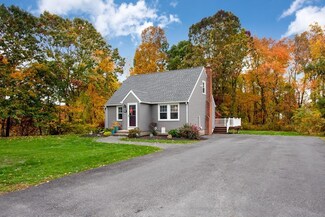 36 Dupuis Ave, Worcester, MA 01604